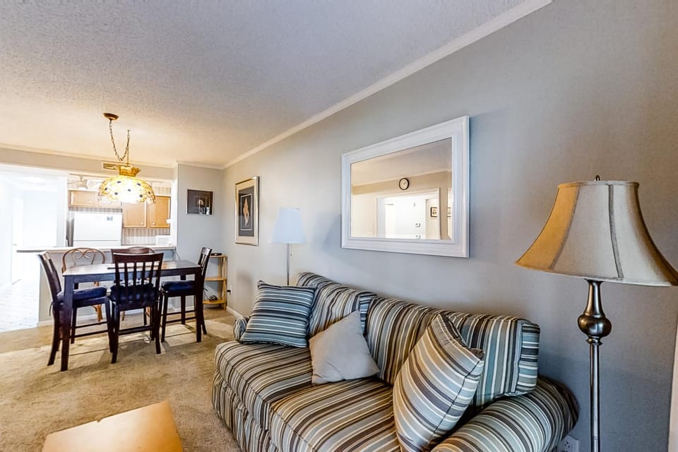 ABIBS45 Island Beach and Racquet Club G104 House in Atlantic Beach