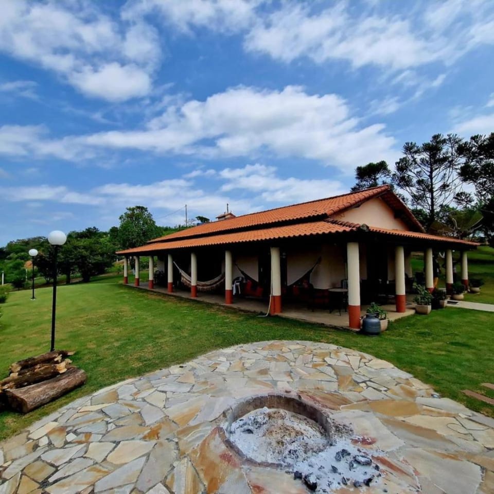 Sitio em Araçoiaba, com Lazer completo! House in State of São Paulo