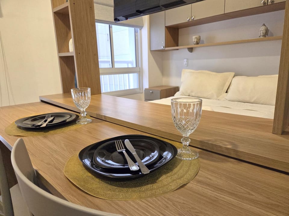Dining area, Meals