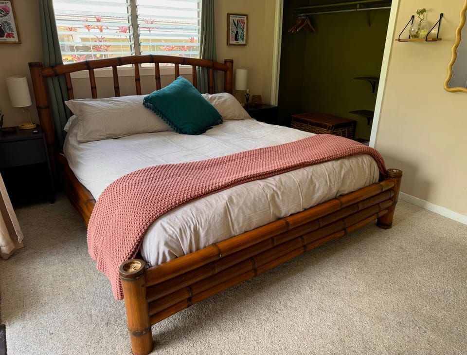 Bed, Bedroom