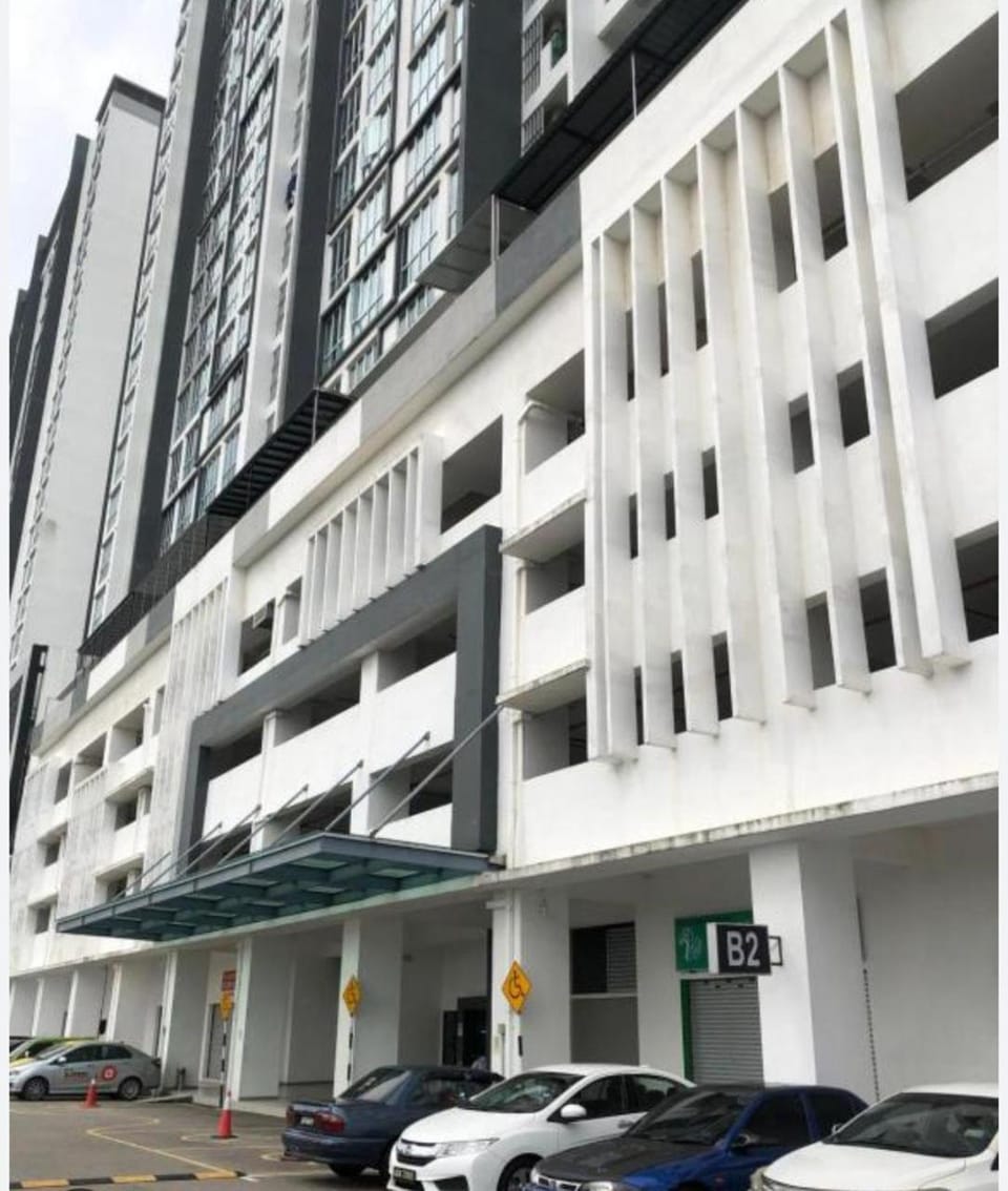 Meridin bayvue Sierra Perdana Masai Apartment in Johor