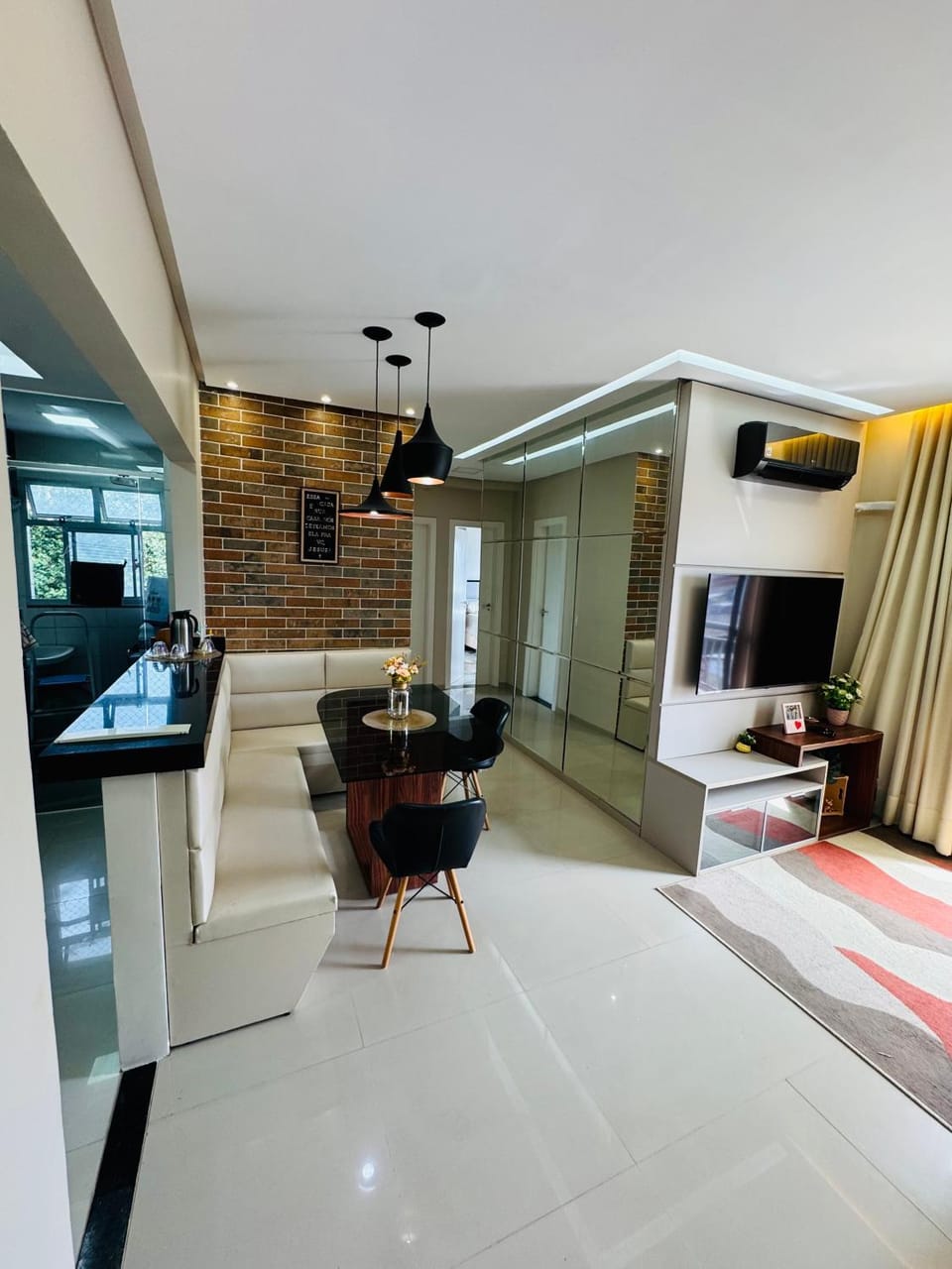 Apartamento em frente à Praia Apartment in Belém
