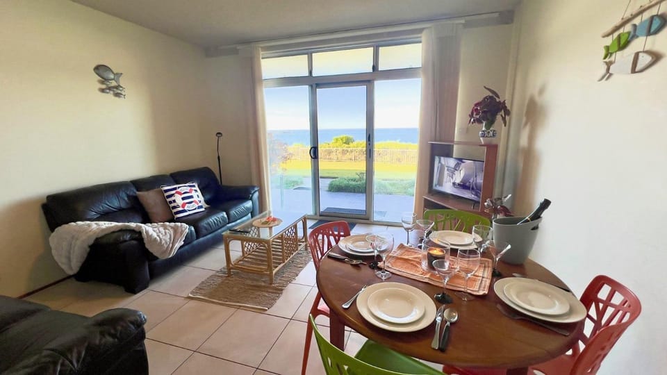 Craigmore On The Beach Unit 4 - Lifestyle Yamba House in Yamba