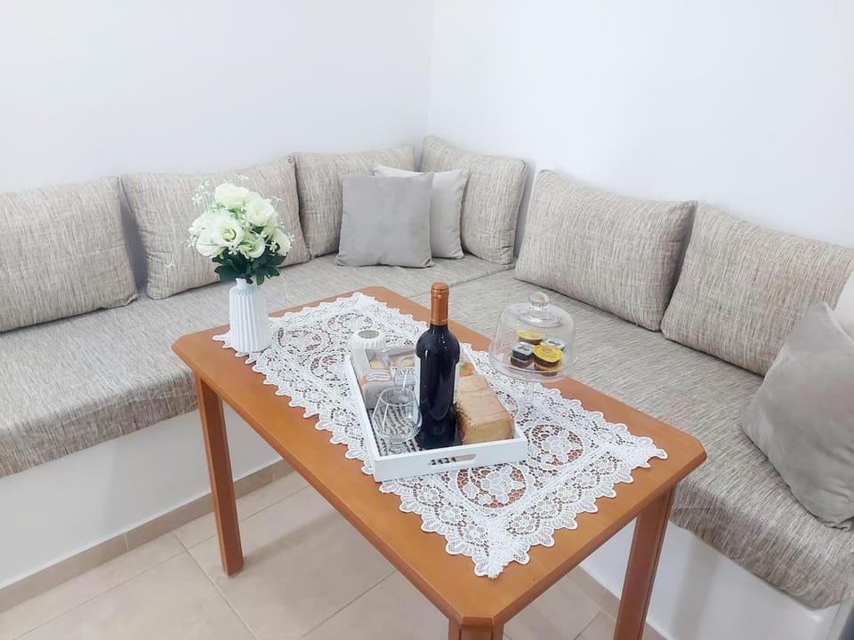 Victoria Apartement-Loft with amazing sea view in Adamas Port Apartment in Milos