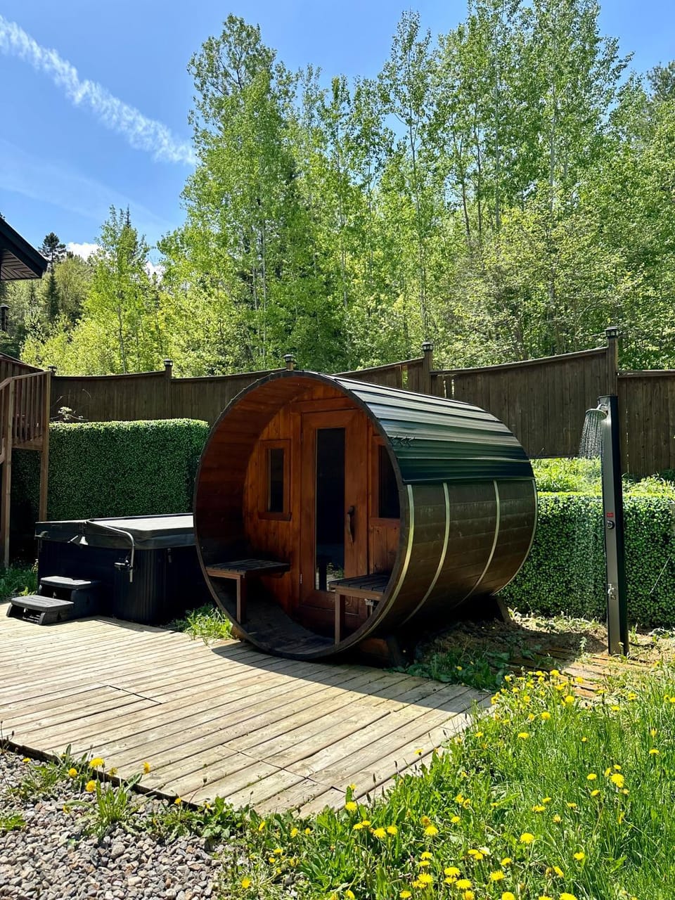 Naturo Sauna and Spa Chalet in Quebec