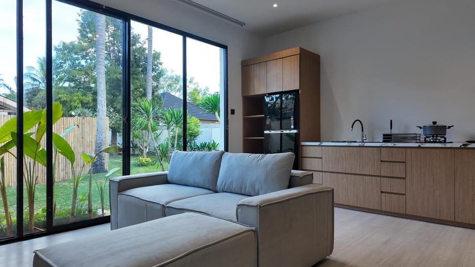 Sefirot Studios Villa in Pujut