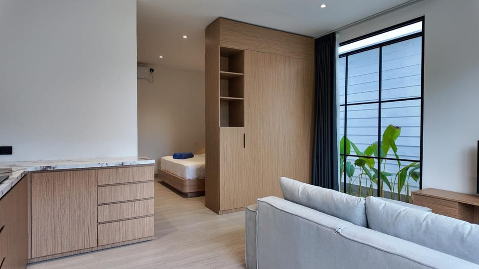 Sefirot Studios Villa in Pujut