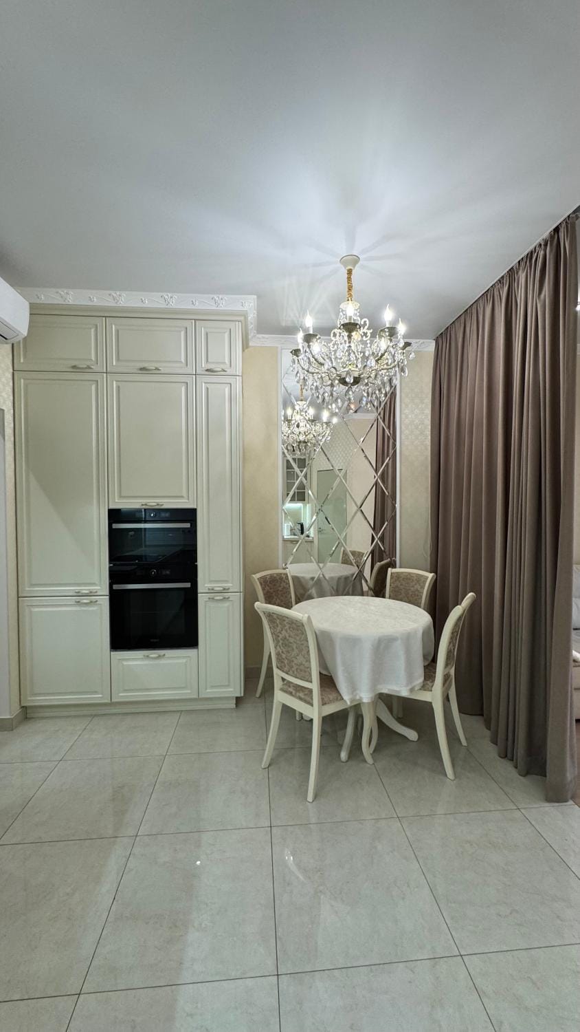 Pearl8 Apartment in Odessa