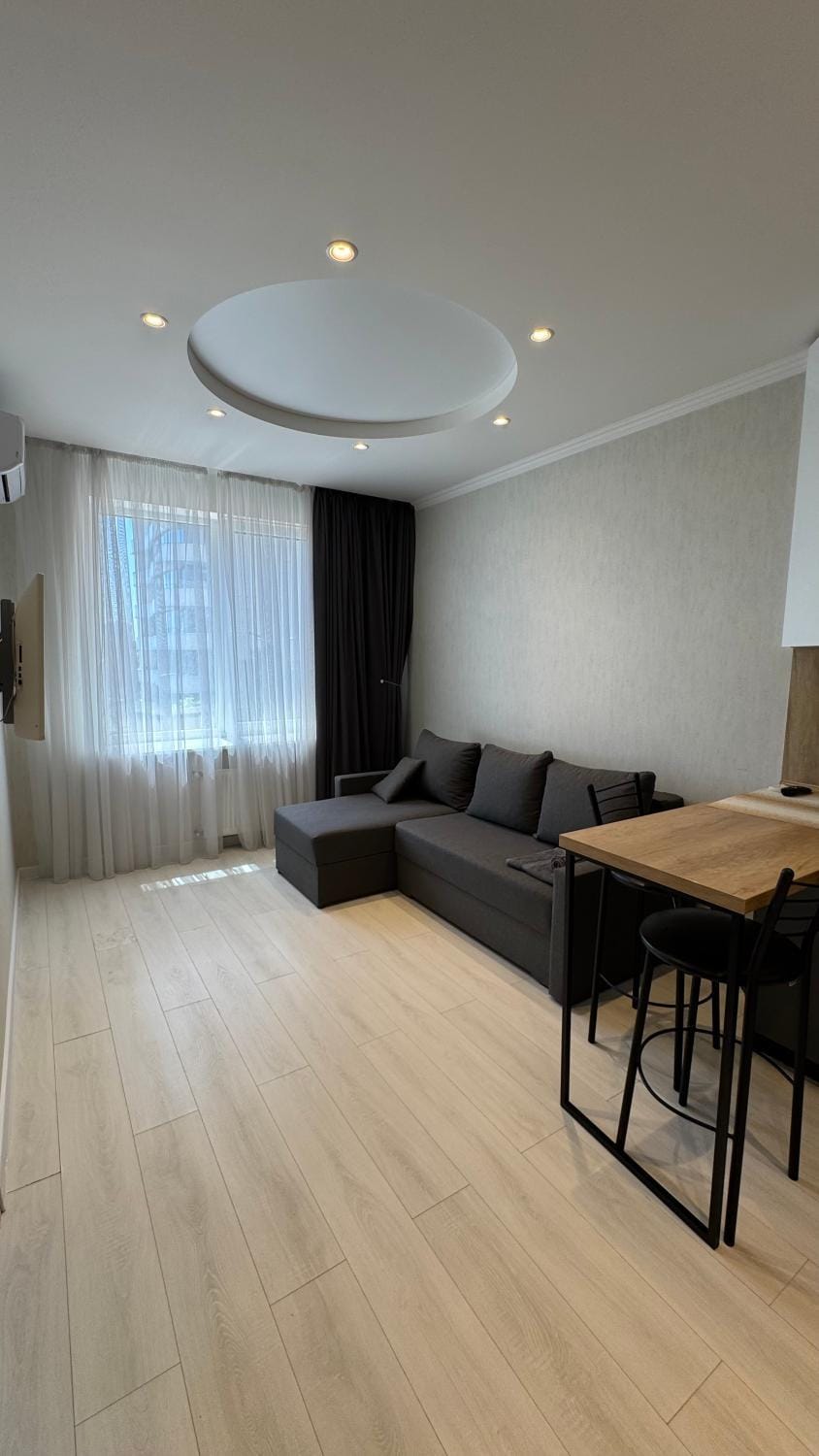 Pearl 45 Apartment in Odessa