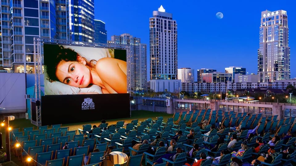 Nearby landmark, Off site, Night, Activities, City view, Entertainment