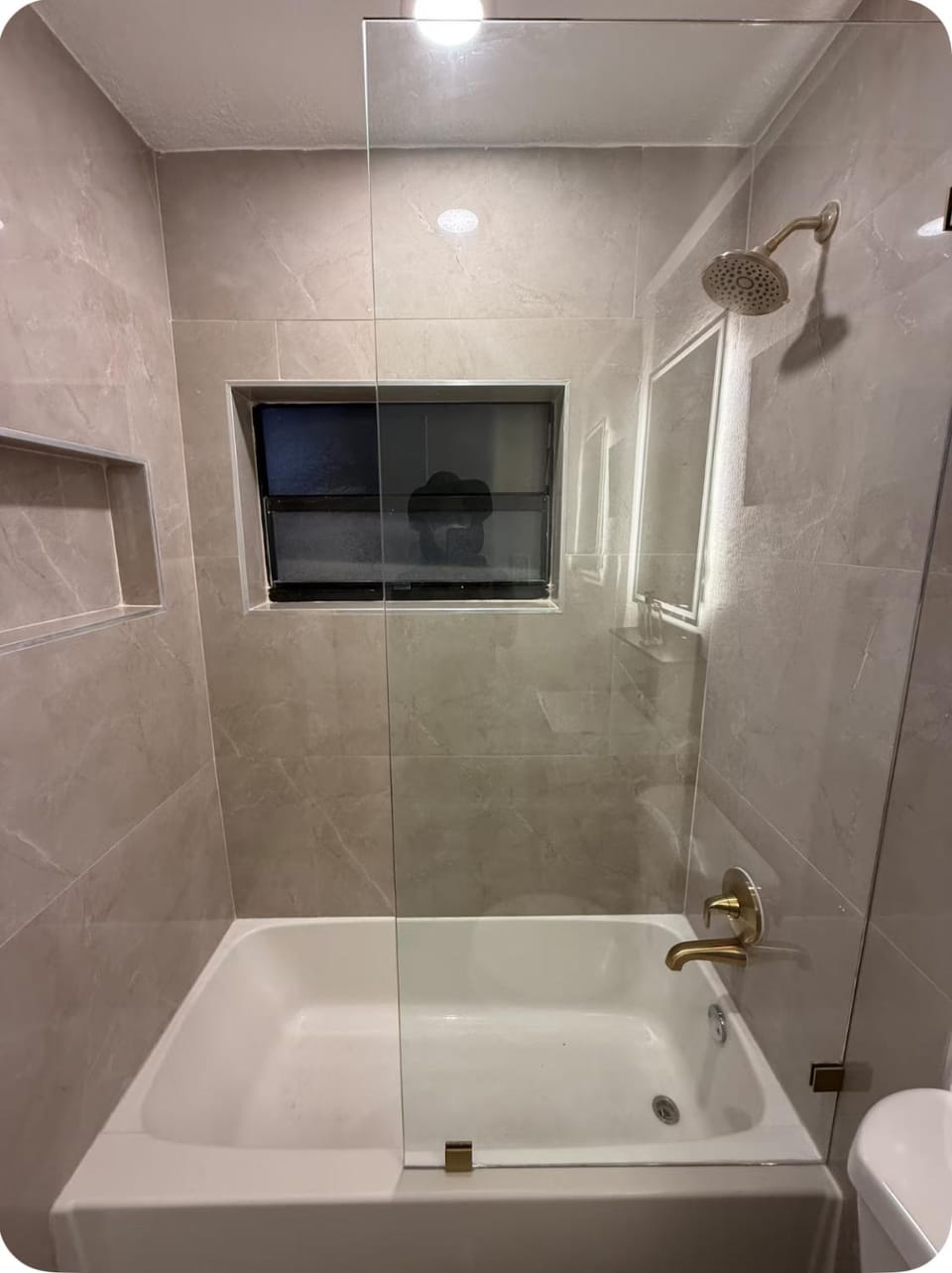 Dania Club Luxury Suites Apartment in Dania Beach