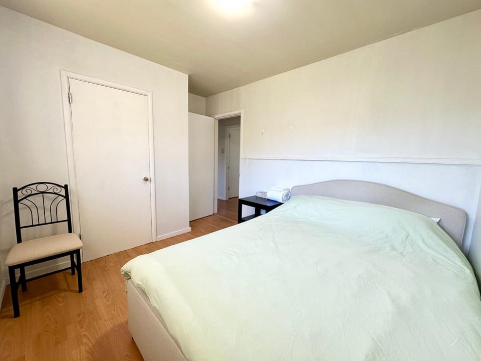 Bed, Bedroom, wardrobe