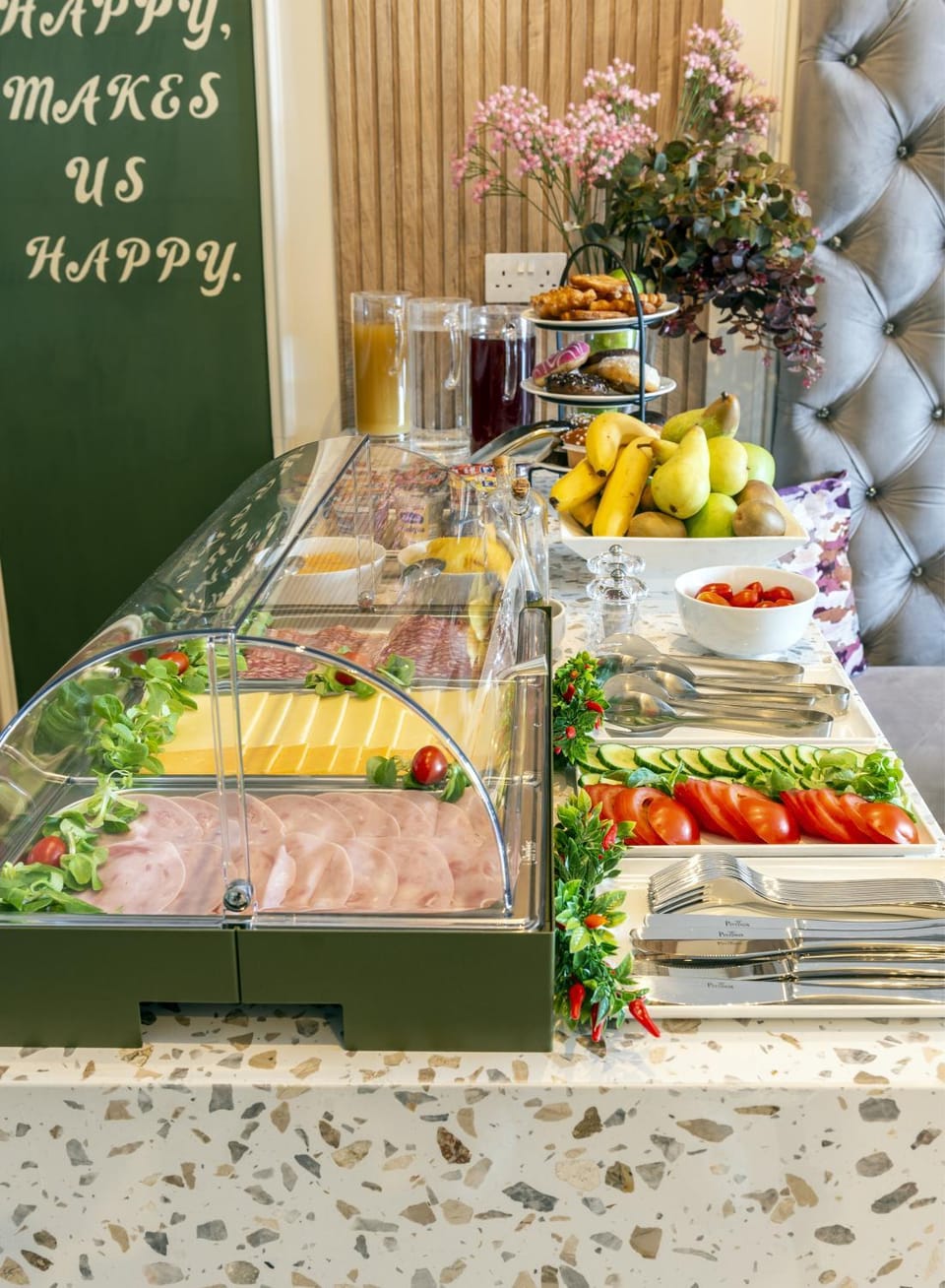 Food and drinks, Food, Buffet breakfast