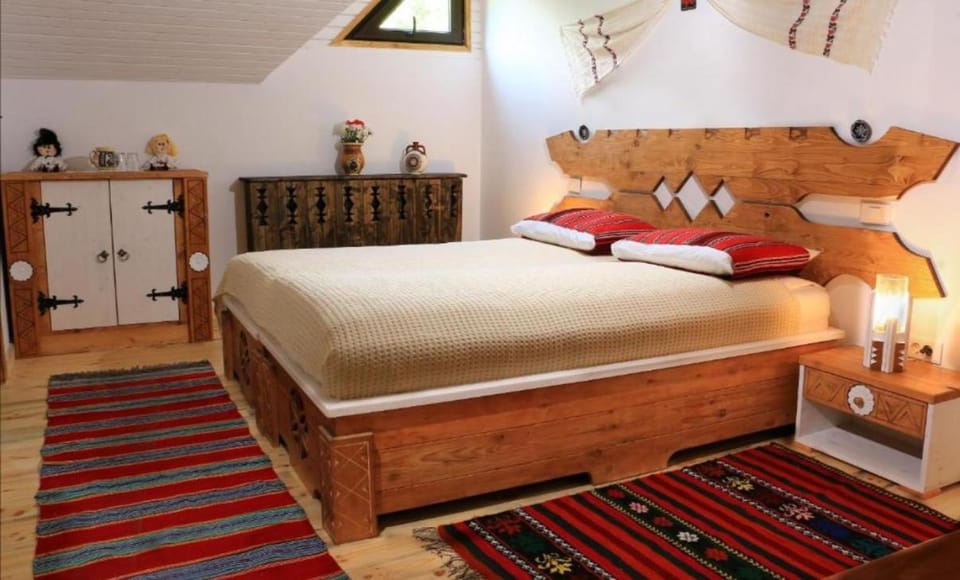 Cabana Izvoranu Bed and Breakfast in Prahova, Romania