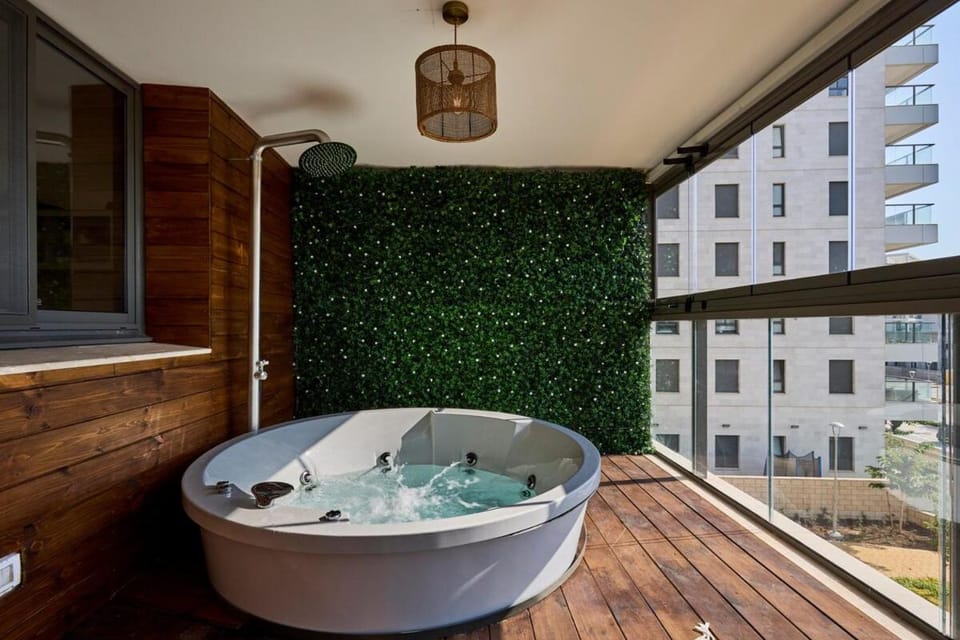 Hot Tub