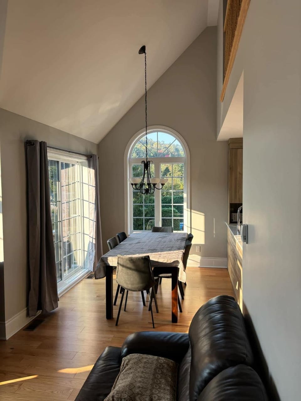 In-ground pool - Spacious condo - Horizons House in Saint-Sauveur