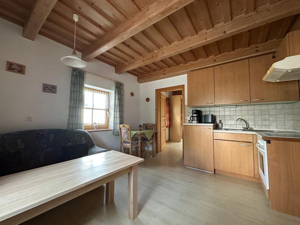 Kitchen or kitchenette, Living room, Photo of the whole room, Seating area, Dining area, kitchen