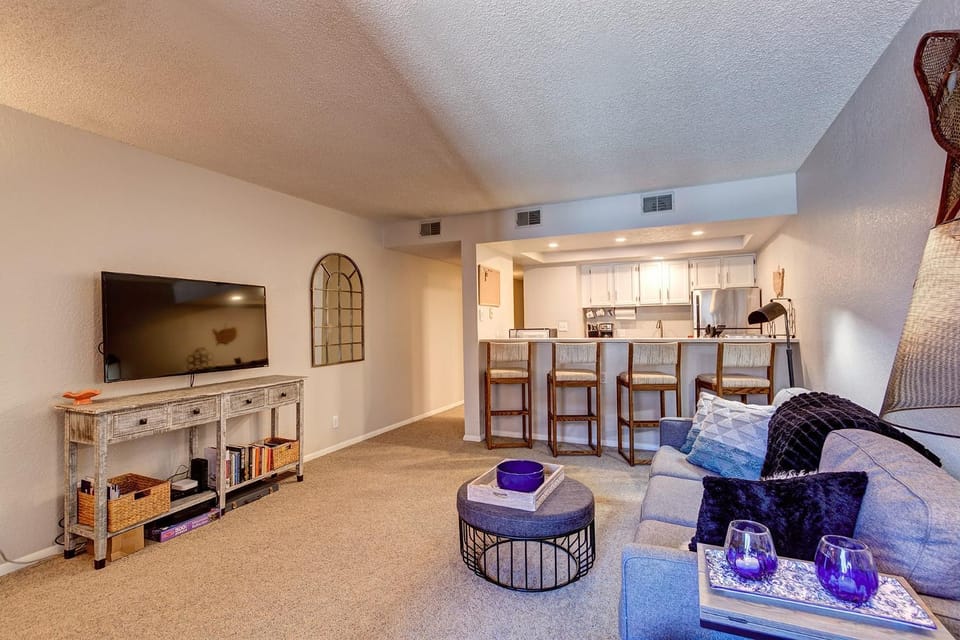 Mountainside Retreat - Sleeps 4 House in Frisco