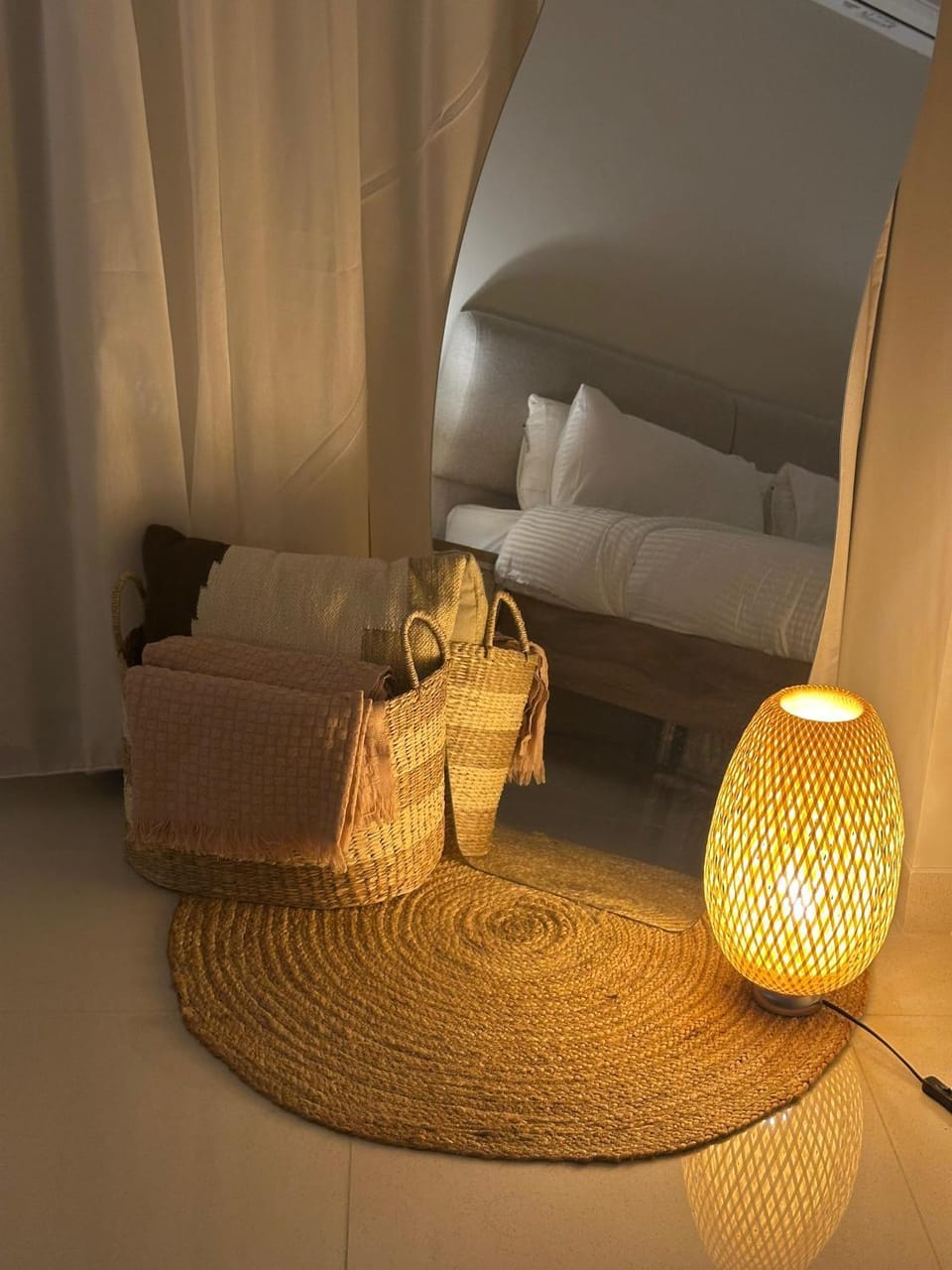 Boulevard Flat Apartment in Muscat Governorate, Oman
