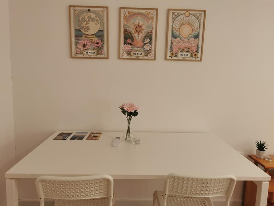 Decorative detail, Dining area