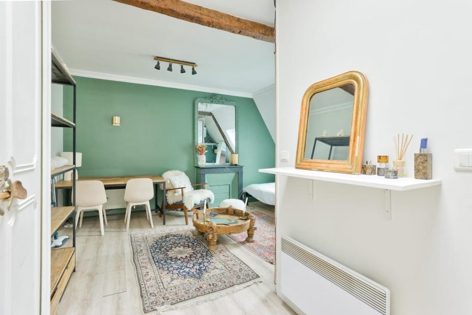Parisian studio near Place de la République Apartment in Paris