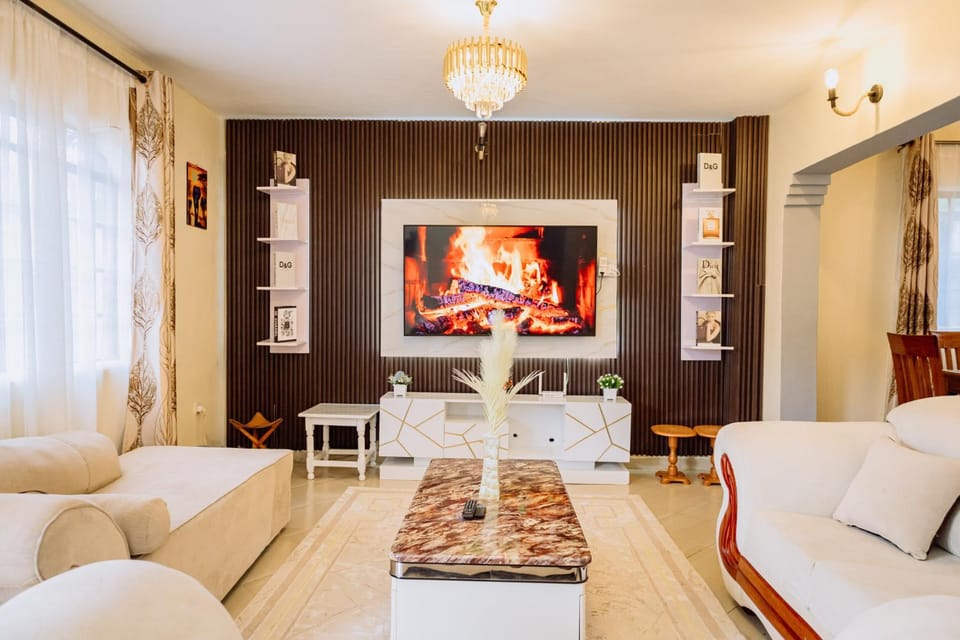 TV and multimedia, Living room, Seating area