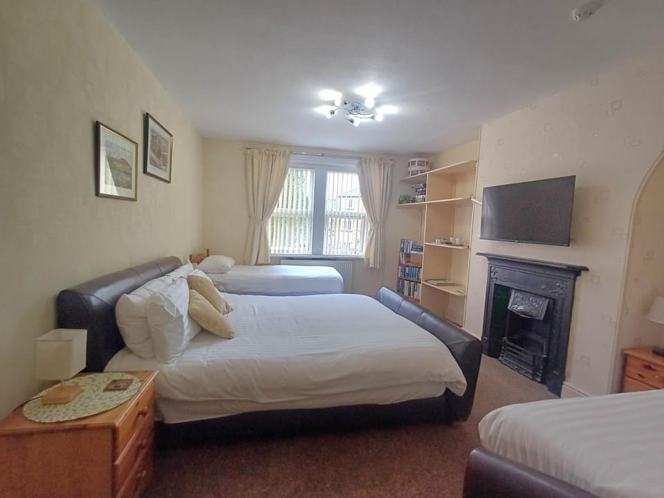 Lyndale Guesthouse Bed and Breakfast in Borough of Harrogate