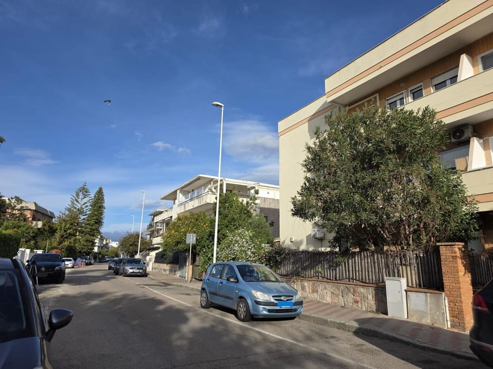 Property building, Facade/entrance, View (from property/room), Parking