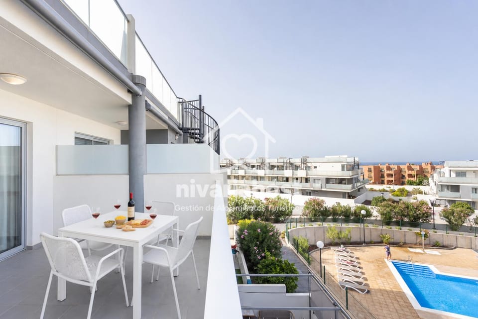 The Penthouse La Tejita, by Nivariahost Apartment in Abona