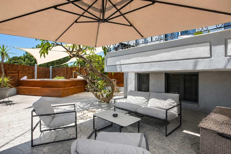 Patio, Day, View (from property/room), Balcony/Terrace, Seating area, sunbed
