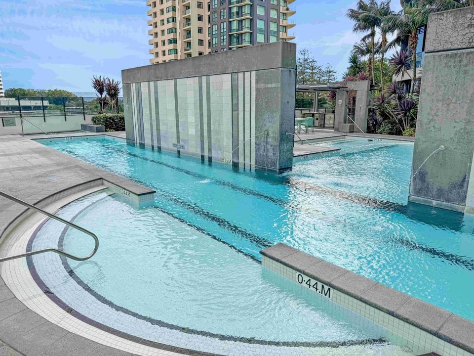 Unit 23205 Oracle Tower 2 Level 32 Apartment in Gold Coast