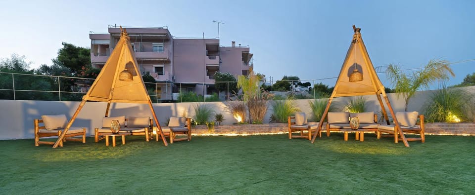 Property building, Garden, Garden view