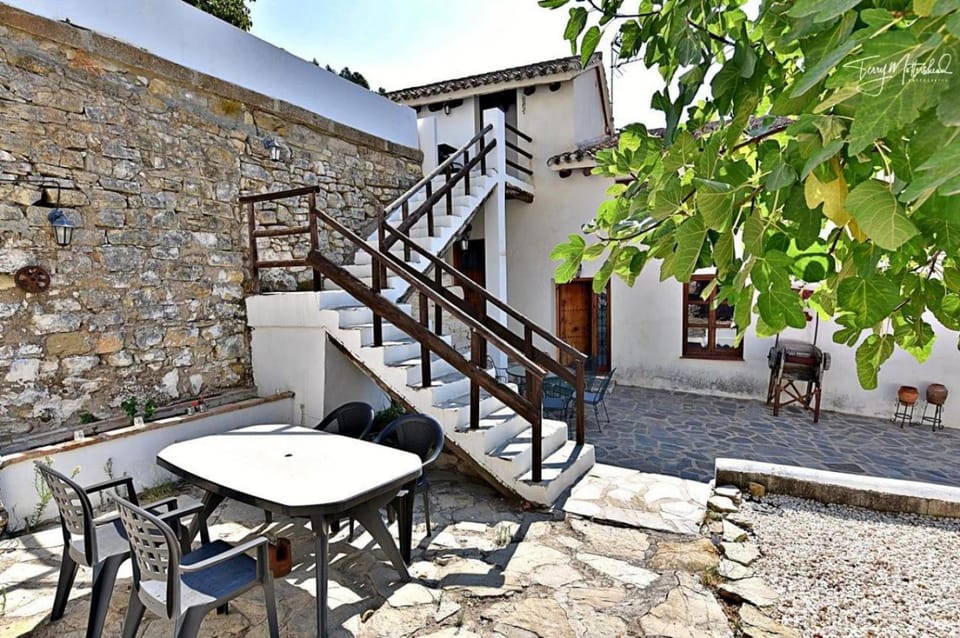 Patio, Balcony/Terrace