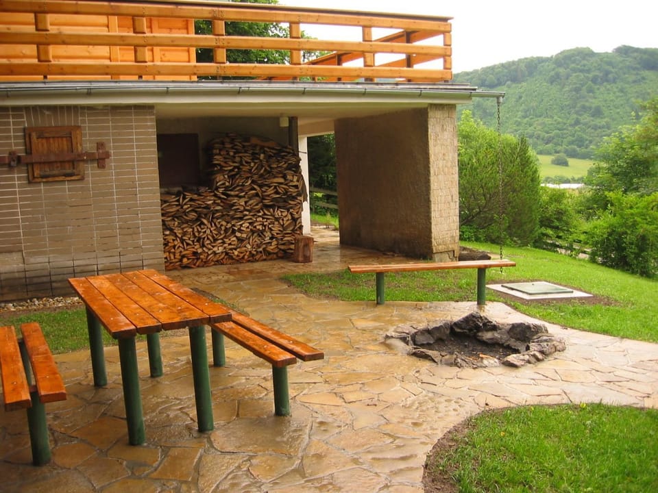 Off site, Seating area