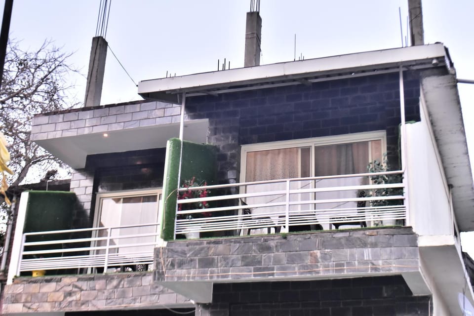 The Toy Train View 3BHK Villa With Pvt Balcony Apartment in Himachal Pradesh