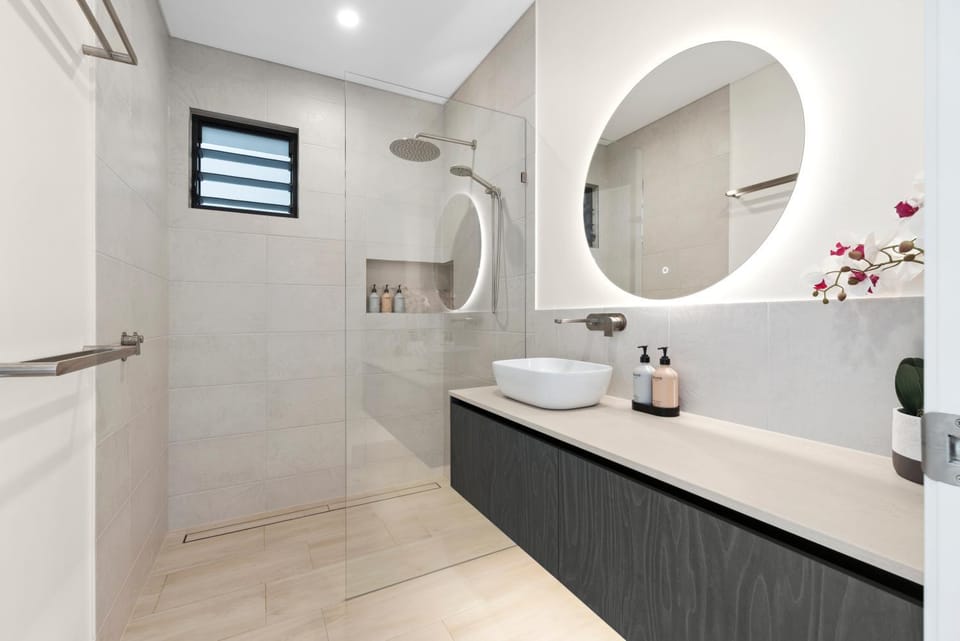 Shower, Bathroom
