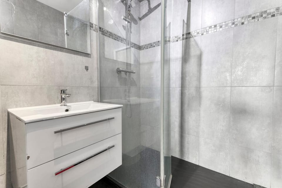 Le Blum - AC - Balcon - Porte de Bercy Apartment in Créteil