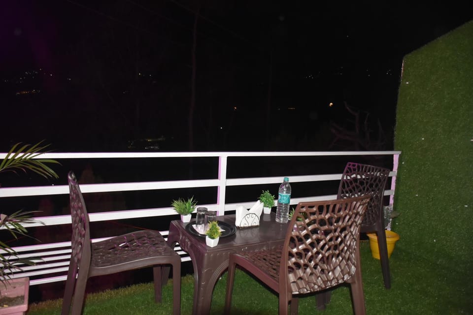 Misty Hills Homestay Kasuali Apartment in Himachal Pradesh