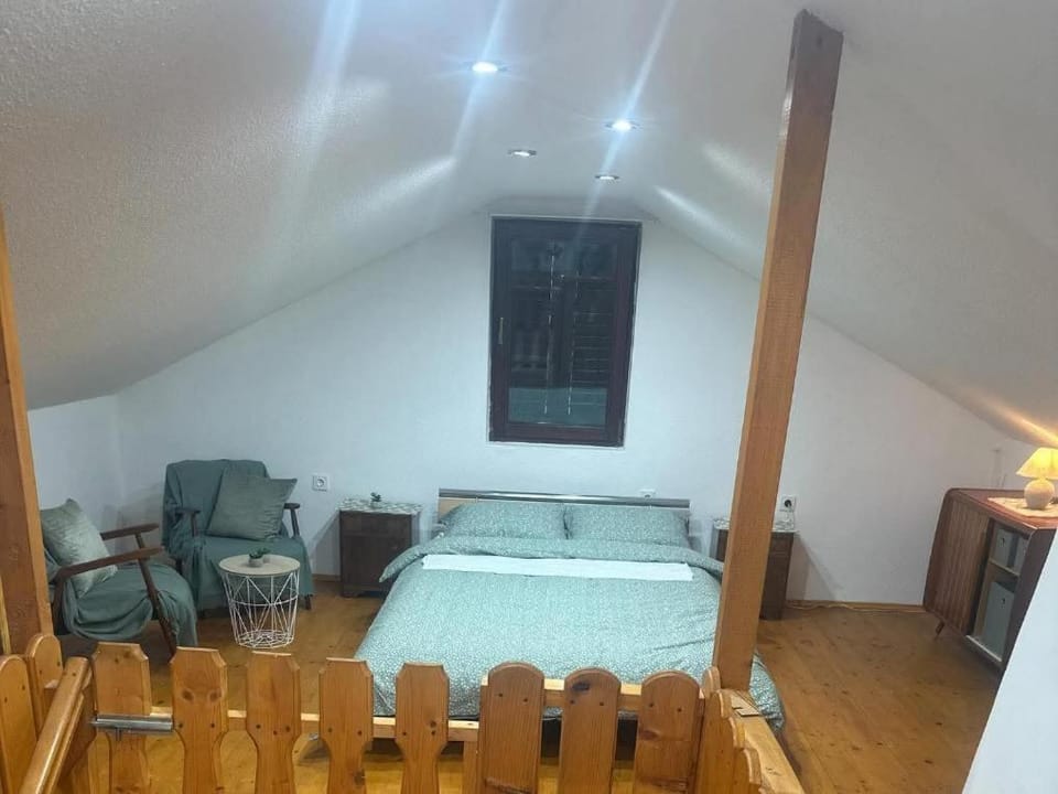 DATA Bivalni vikend Apartment in Slovenia