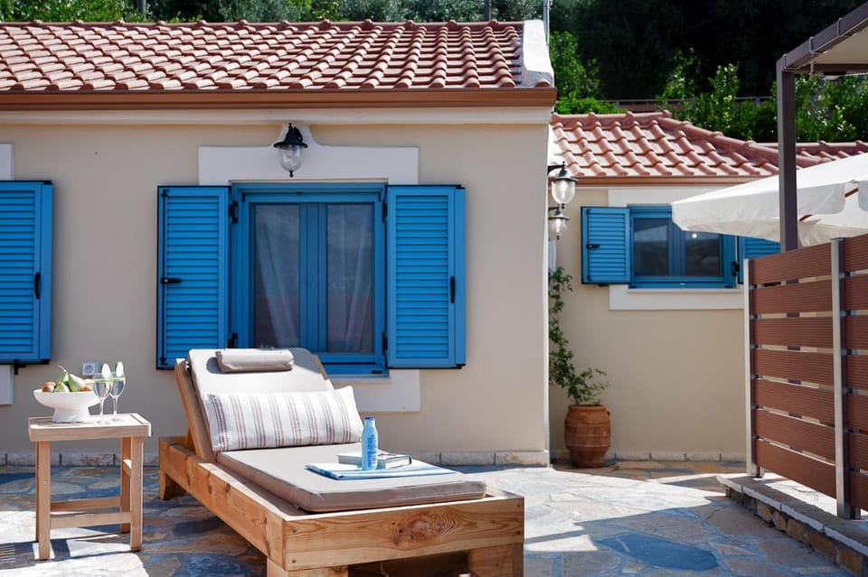 Property building, sunbed