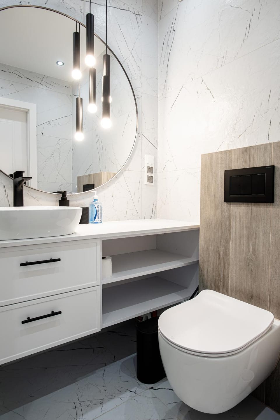 Toilet, Bathroom