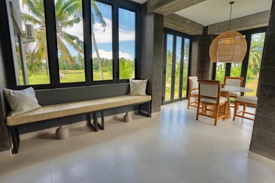 Luxurious 4BR with Rice Fields View Villa Kirana Villa in Blahbatuh