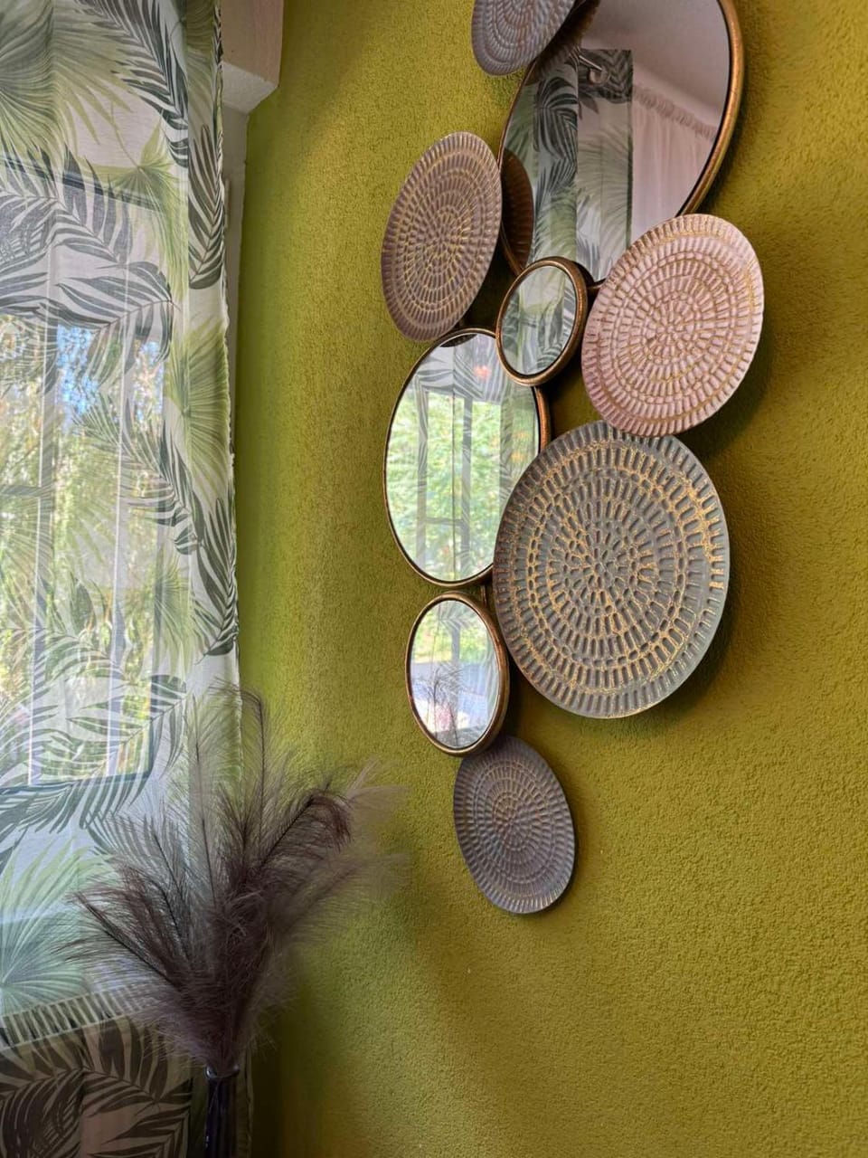 Decorative detail