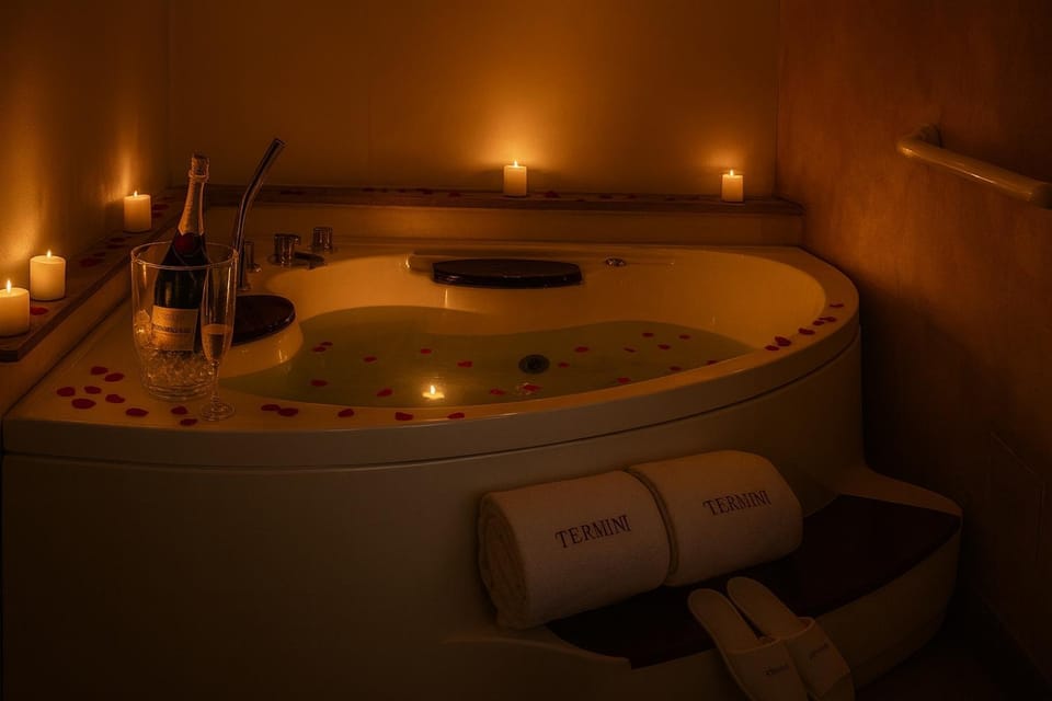 Night, Hot Tub