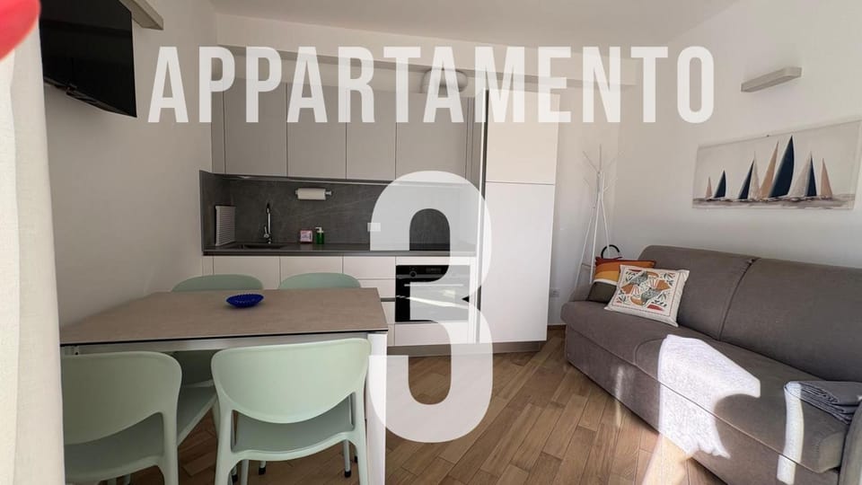 TV and multimedia, Kitchen or kitchenette, Living room, Dining area