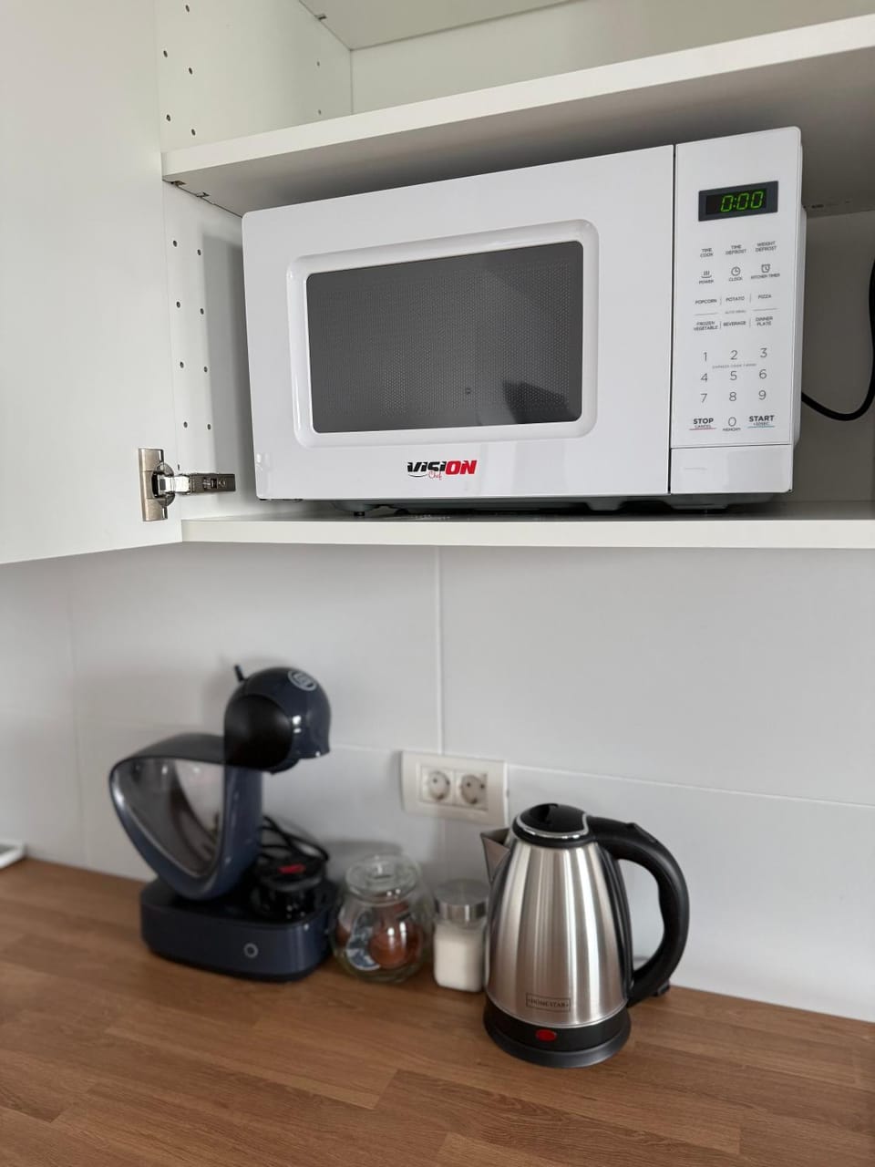 Coffee/tea facilities