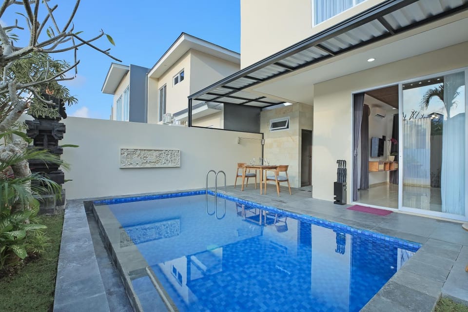 Garden, Swimming pool