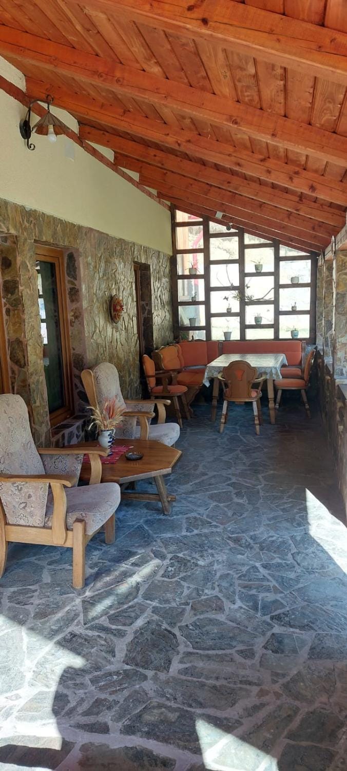 Pensiunea Sofy Bed and Breakfast in Cluj County