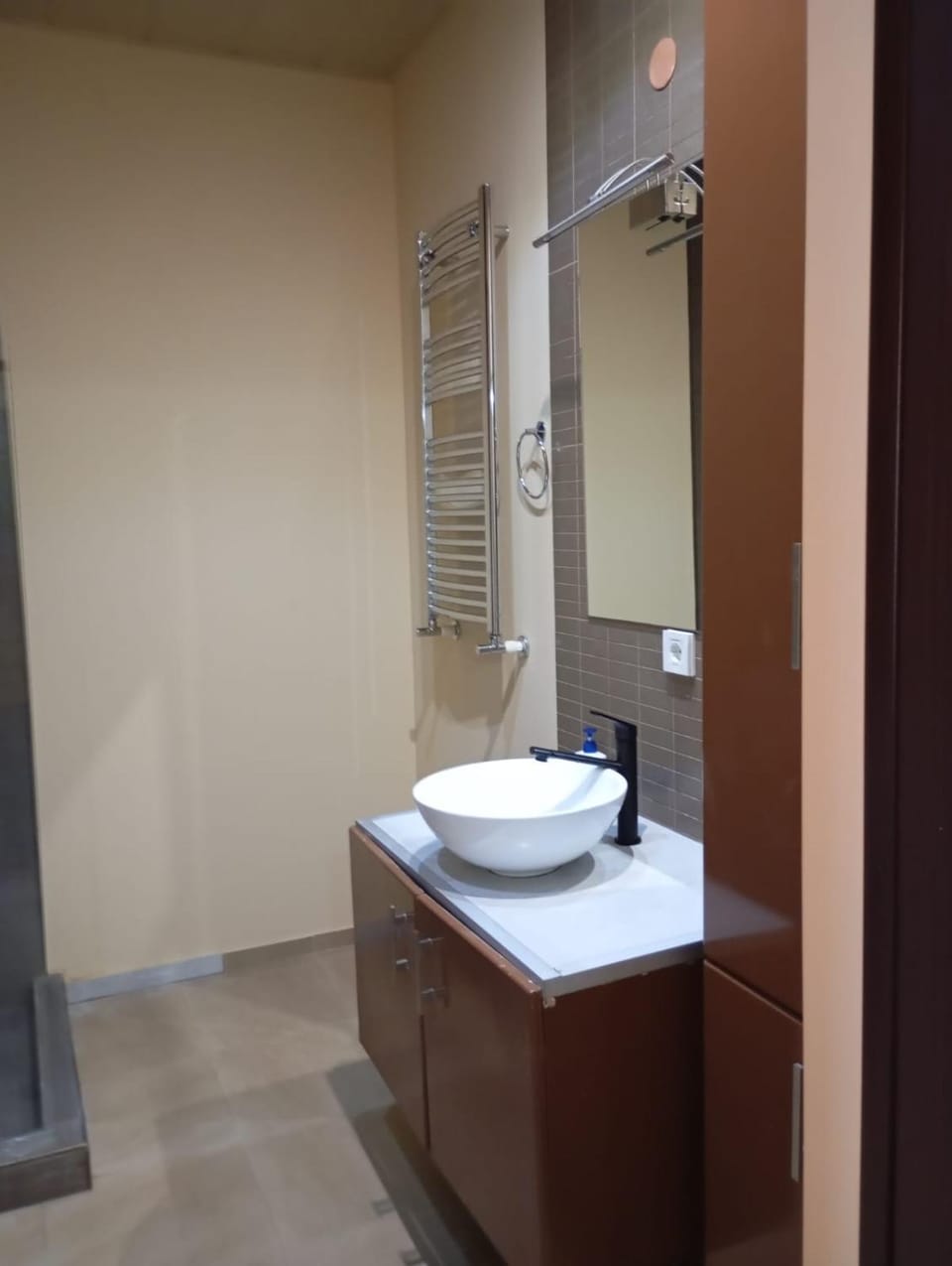1 Bedroom Tsereteli Avenue Cozy Apartment Apartment in Tbilisi, Georgia