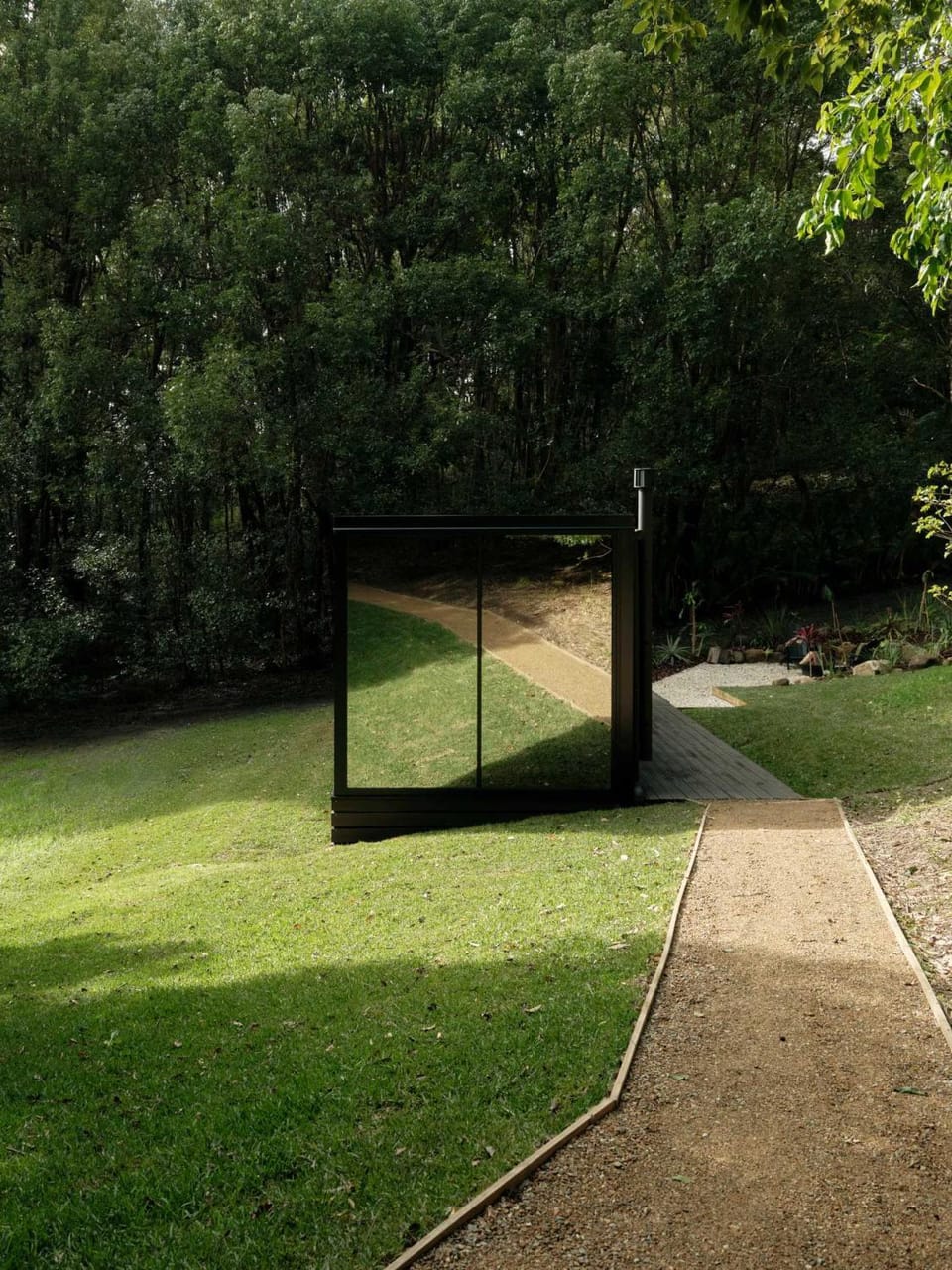 Luxury Mirror Home In Byron Bay House in Byron Bay